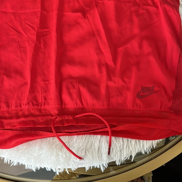 Red Nike shirt 100% Cotten EUC - Picture 3 of 6